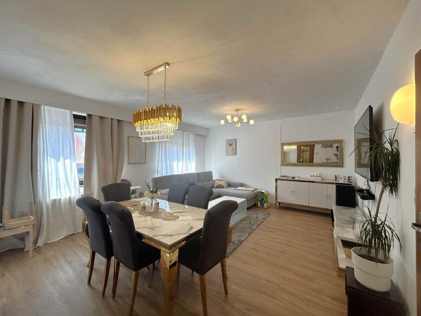 Instapklaar appartement met 2 slpk. in centrum Geel 