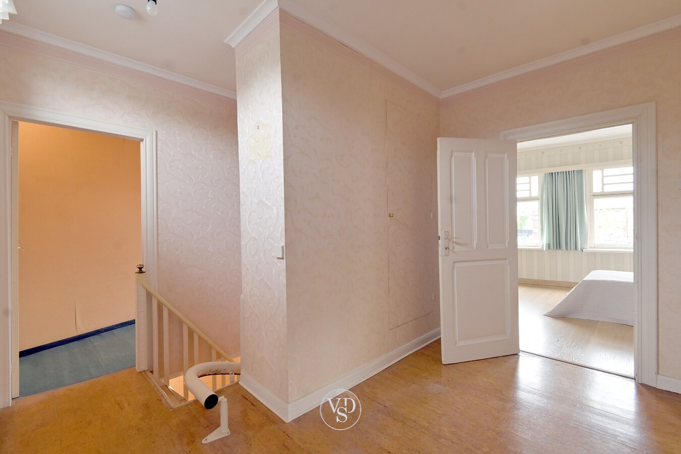 Karaktervolle herenwoning in centrum Asper. 