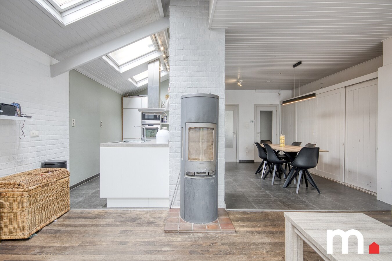 Instapklare woning te Dadizele met schitterend landelijk uitzicht en 5 slaapkamers! 