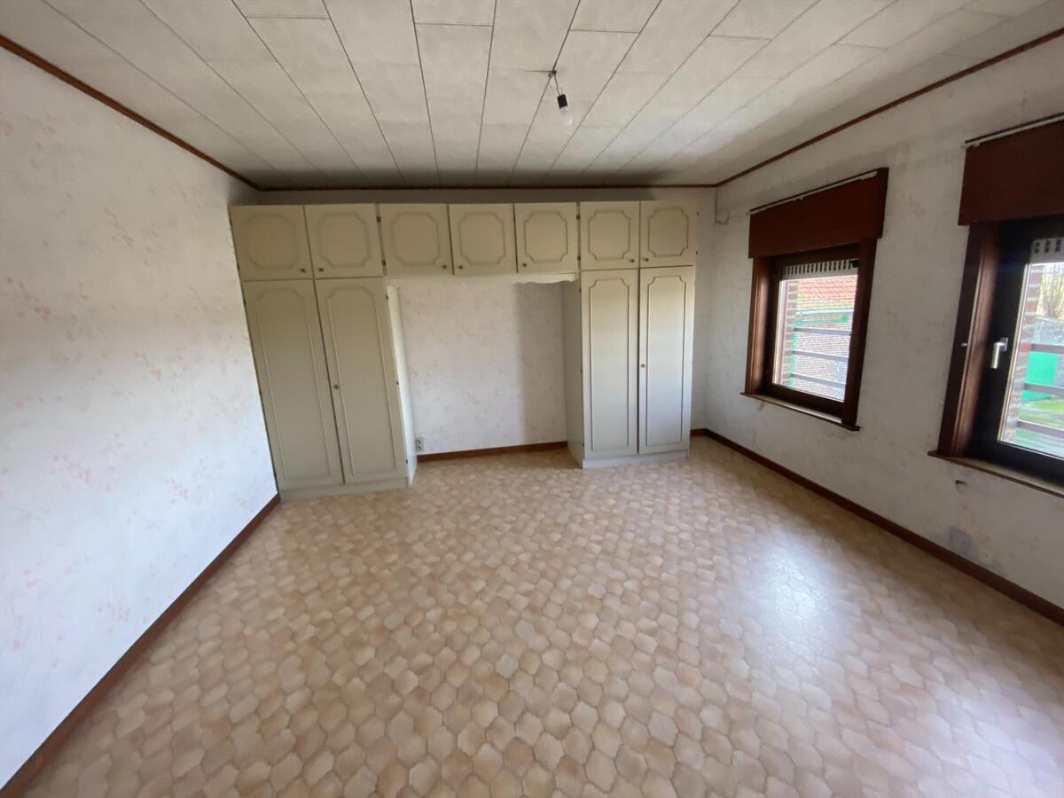 Prachtig gelegen, vrijstaande woning met landelijke vergezichten 