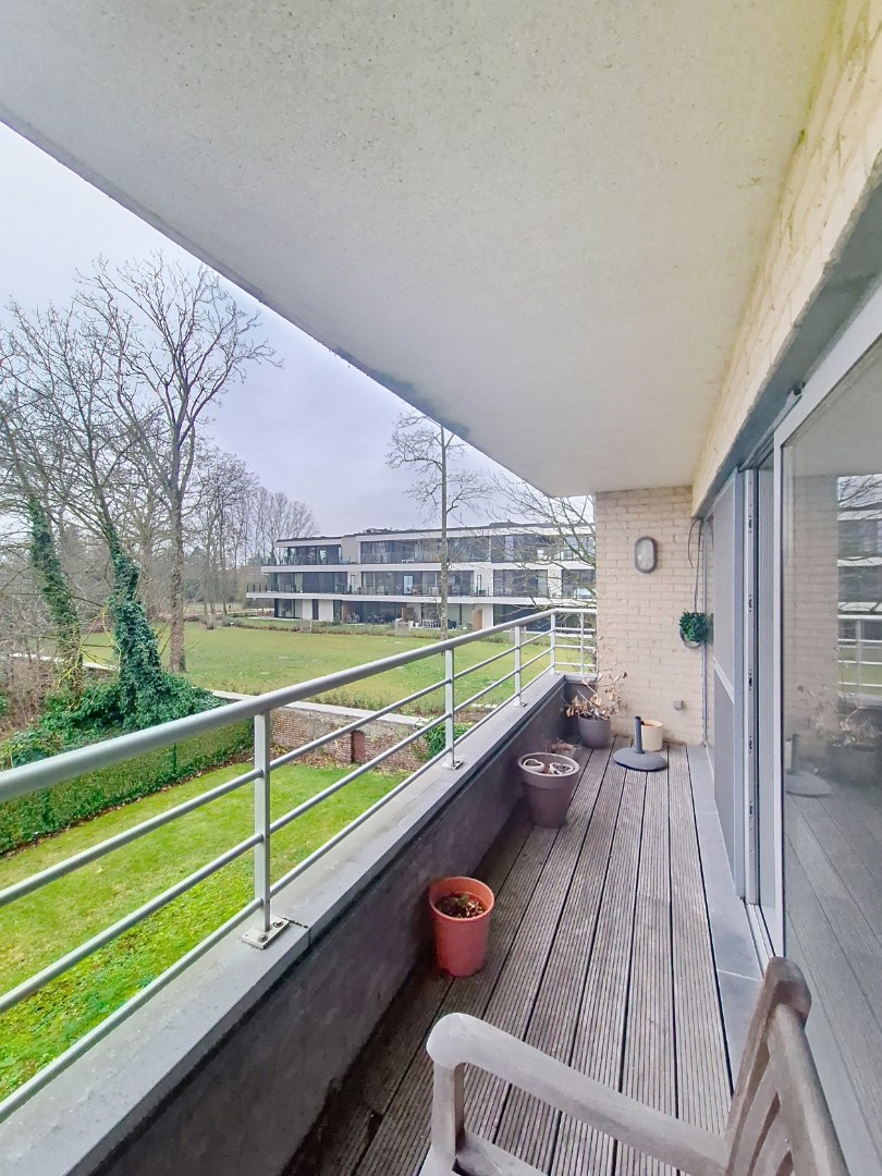 Appartement met 2 slpk en ondergrondse autostandplaats 