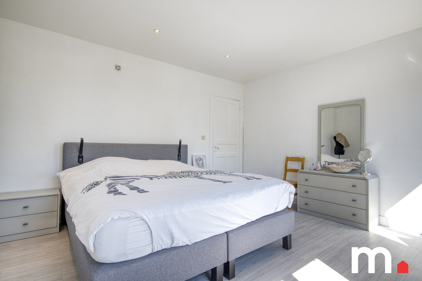 Woning te Lauwe nabij het centrum met uitweg! 