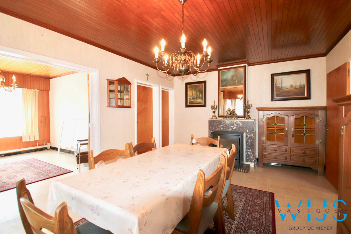 Zeer degelijk woonhuis op TOPlocatie te ERTVELDE ! 