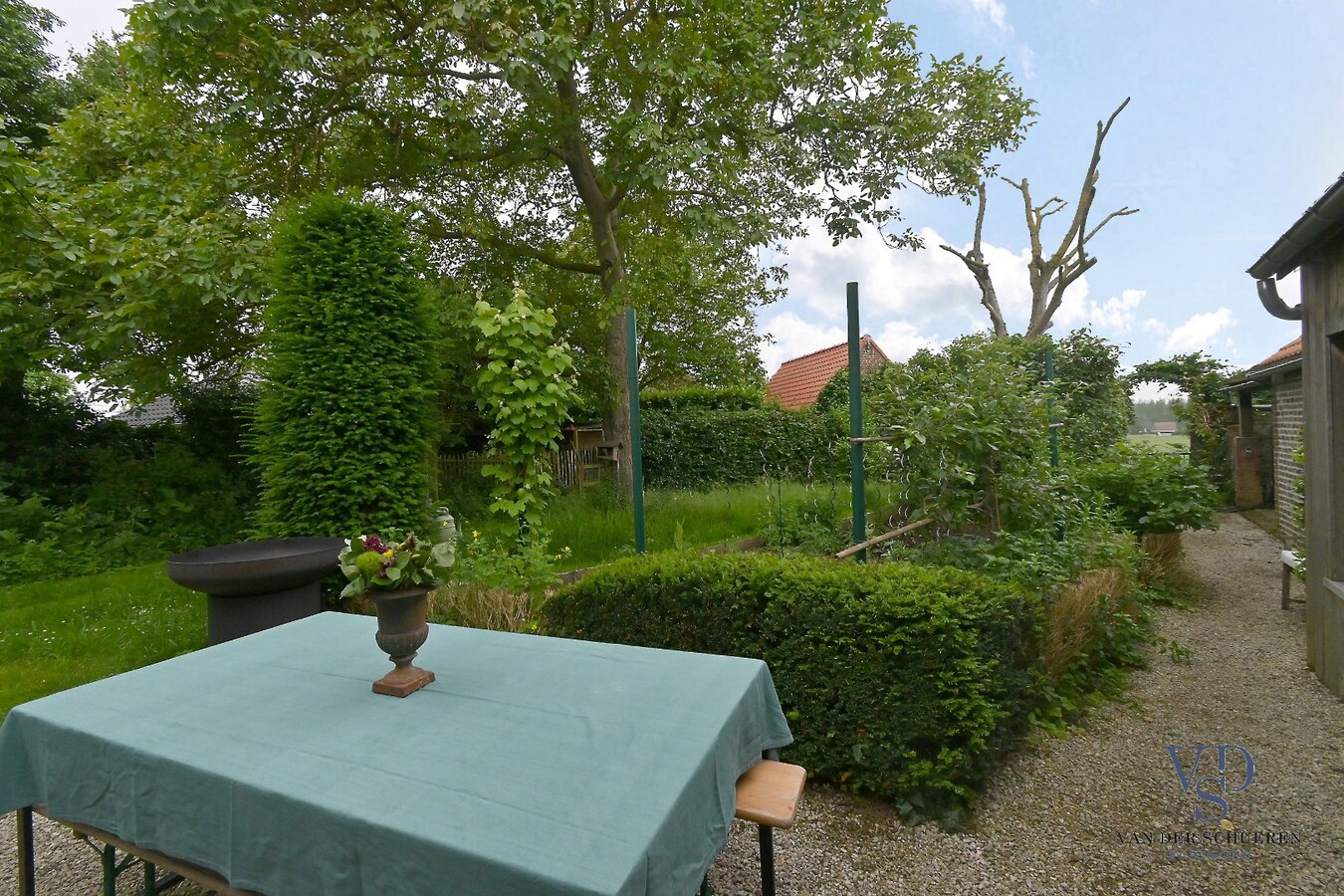Ruim (> 280 m²) en ecologisch wonen. 