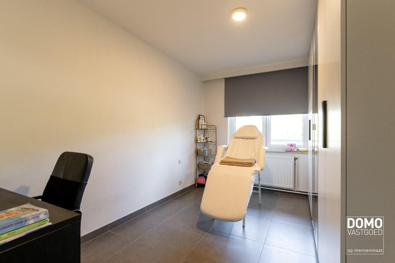 RUIM 2-SLAAPKAMERAPPARTEMENT MET TWEE TERRASSEN EN ENERGIELABEL B 