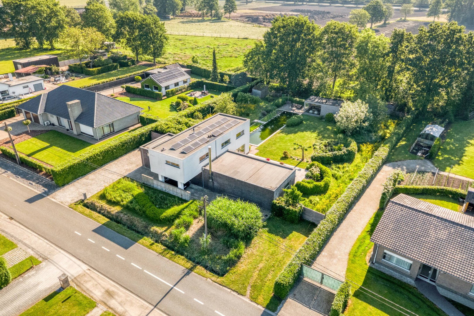 Moderne villa op een landelijke locatie te Geel 