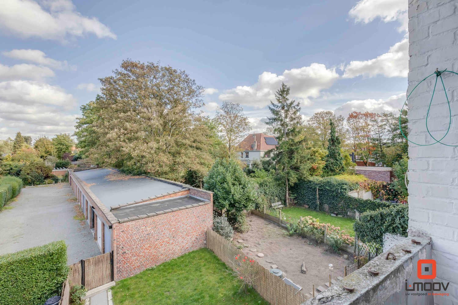 Karaktervol appartement te koop in Sint-Amandsberg. 