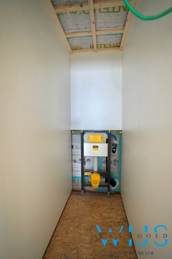 Nieuwbouw met 5 slaapkamers op een prachtig perceel te EEKLO ! 