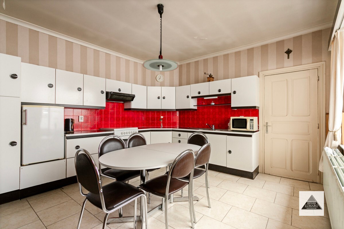 Centrum Rotem: woning met 4 slaapkamers, garage, tuin. 