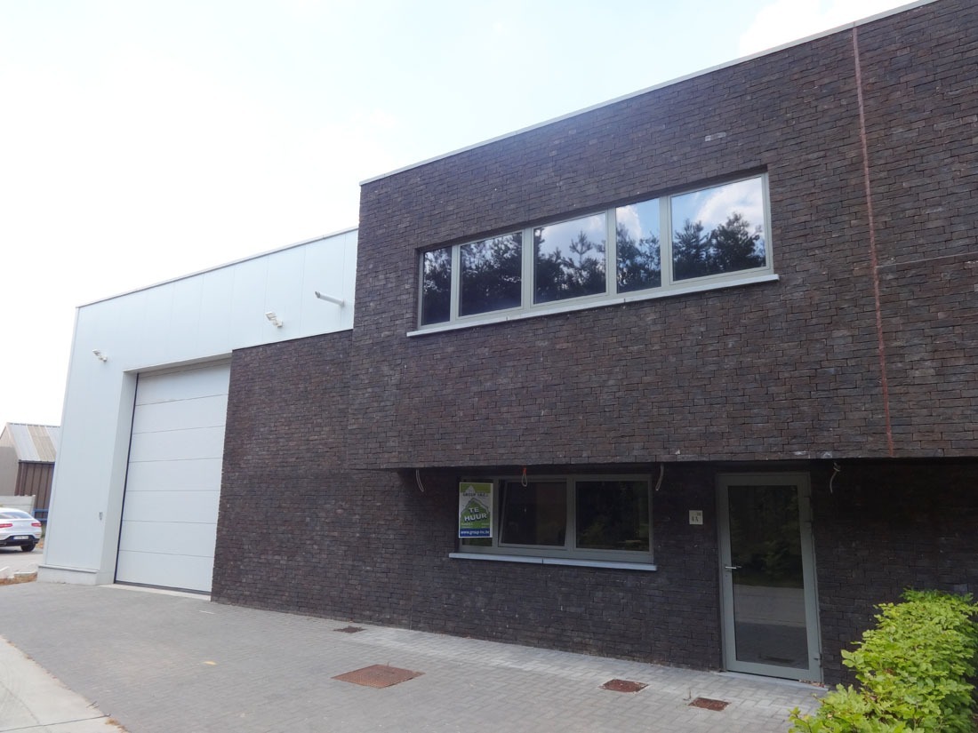 Verhuurd hangar (loods) - Tessenderlo