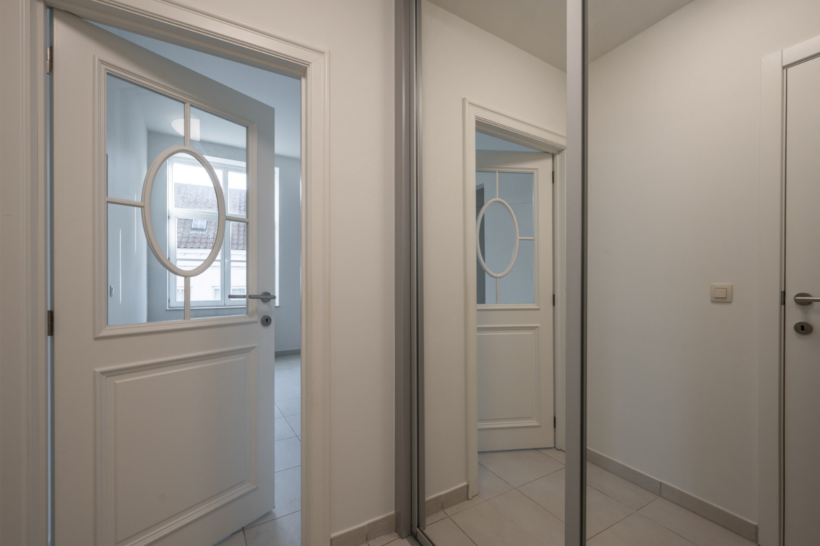 Stijlvol appartement met 2 slaapkamers en autostandplaats 