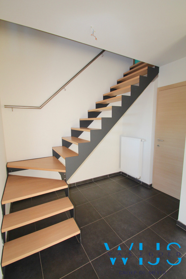 Landelijk gelegen tijdloos woonhuis te Ertvelde ! 