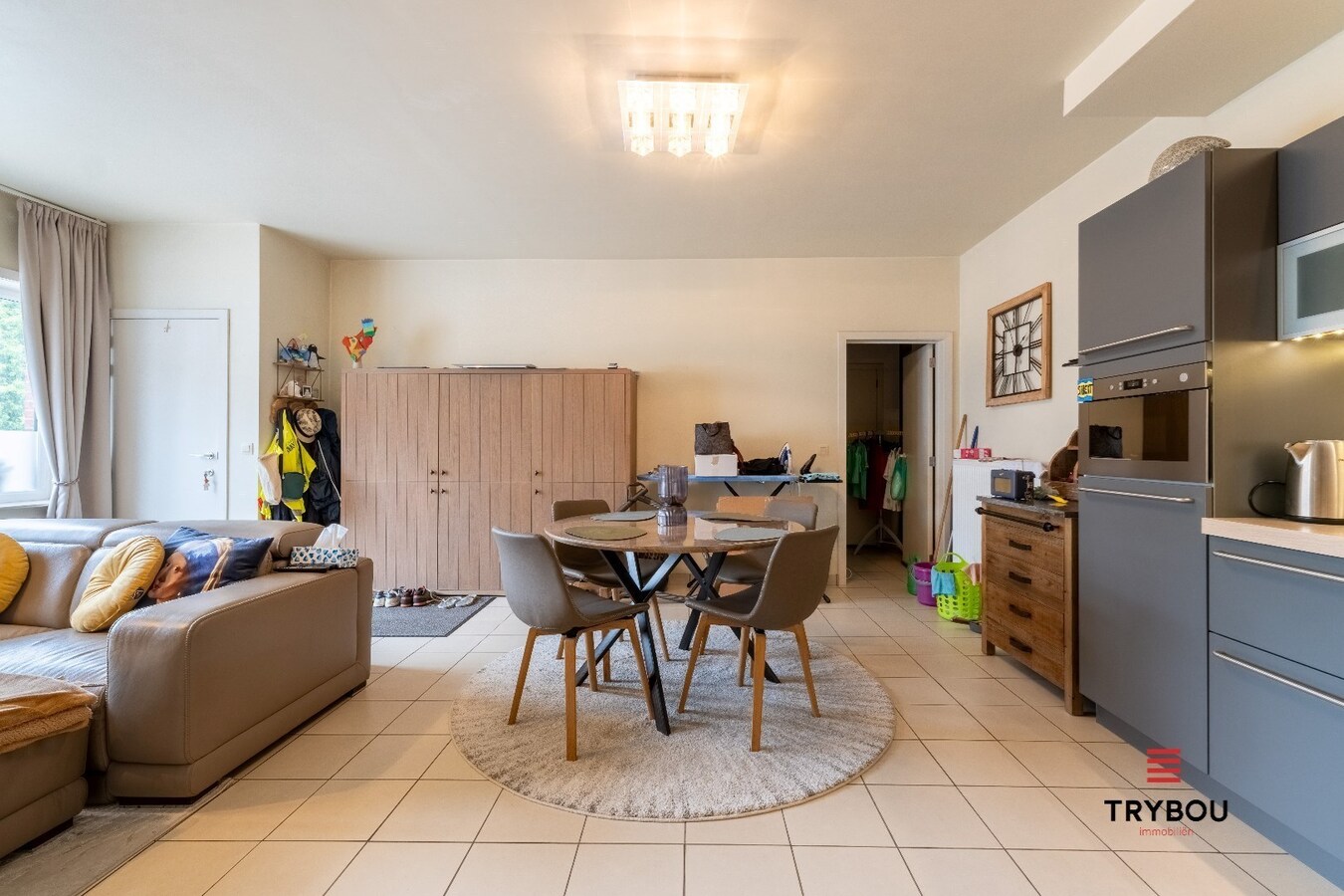 Ruim, instapklaar appartement met garage te koop in Langemark-Poelkapelle 