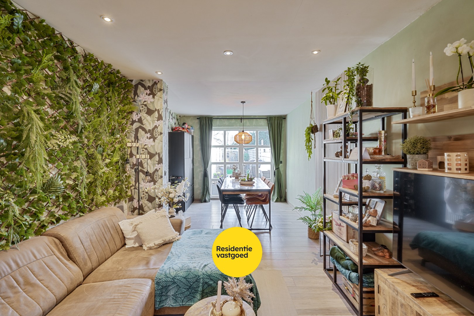 Instapklare gezinswoning met 4 slaapkamers en zonnige tuin in Bredene 