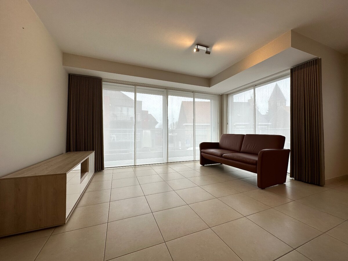 Appartement met 2 slaapkamers en garage te Ichtegem 