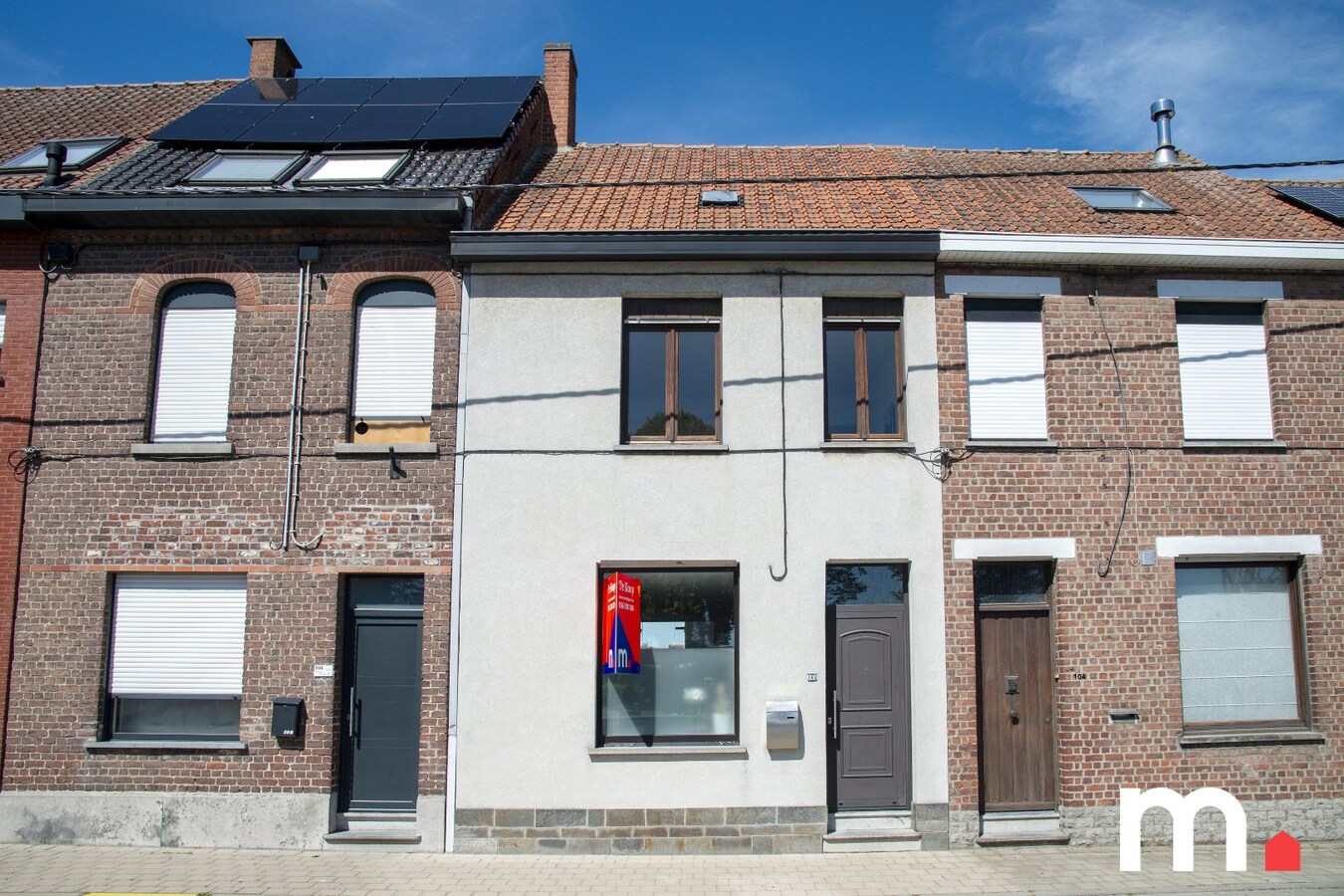 Woning te Lauwe nabij het centrum met uitweg! 