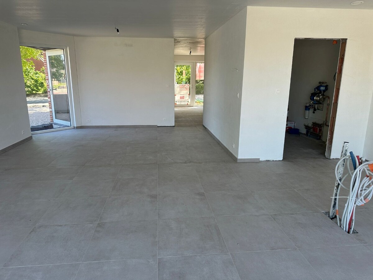Instapklare nieuwbouwwoning in Poelkapelle! 