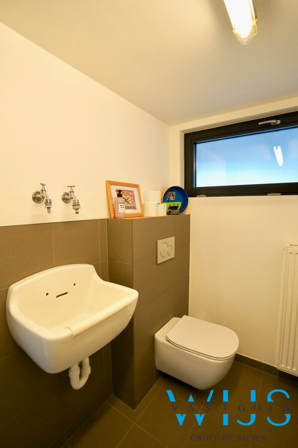 Bel-étage met 3 slaapkamers en tuin te ERTVELDE ! 