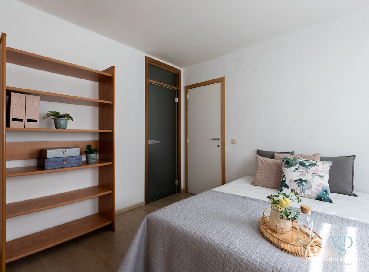 2 slaapkamer-appartement met terras én garage ! 