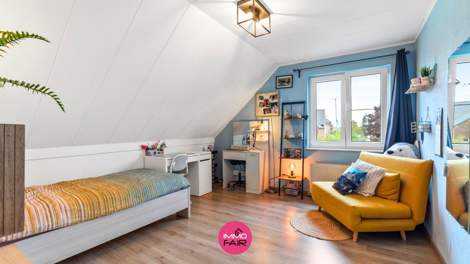 Ruime, instapklare gezinswoning op slechts een kwartiertje van Maastricht! 