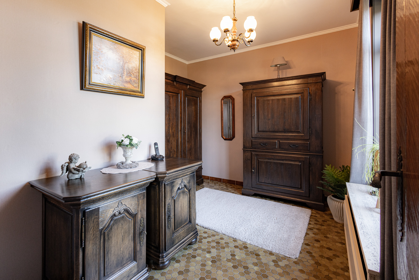 Ruime energiezuinige instapklare villa te Eeklo 