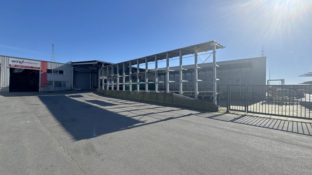 Magazijnen te huur aan Vaartkaai in Merksem