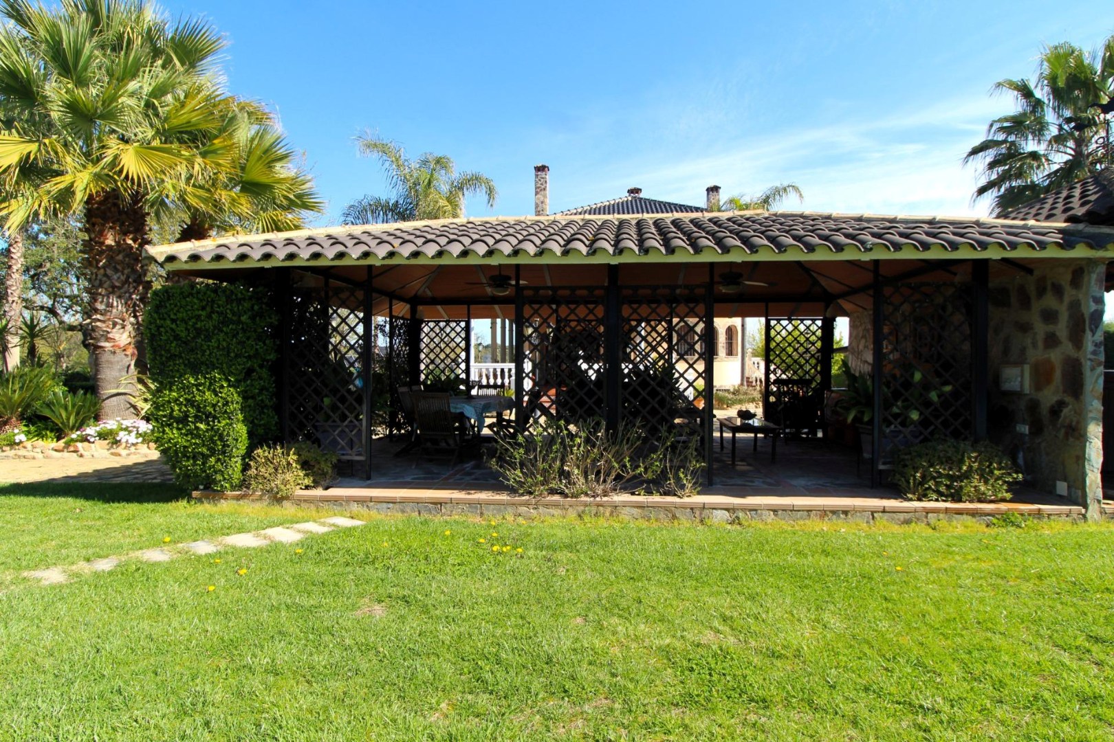 Villa te koop in Badajoz