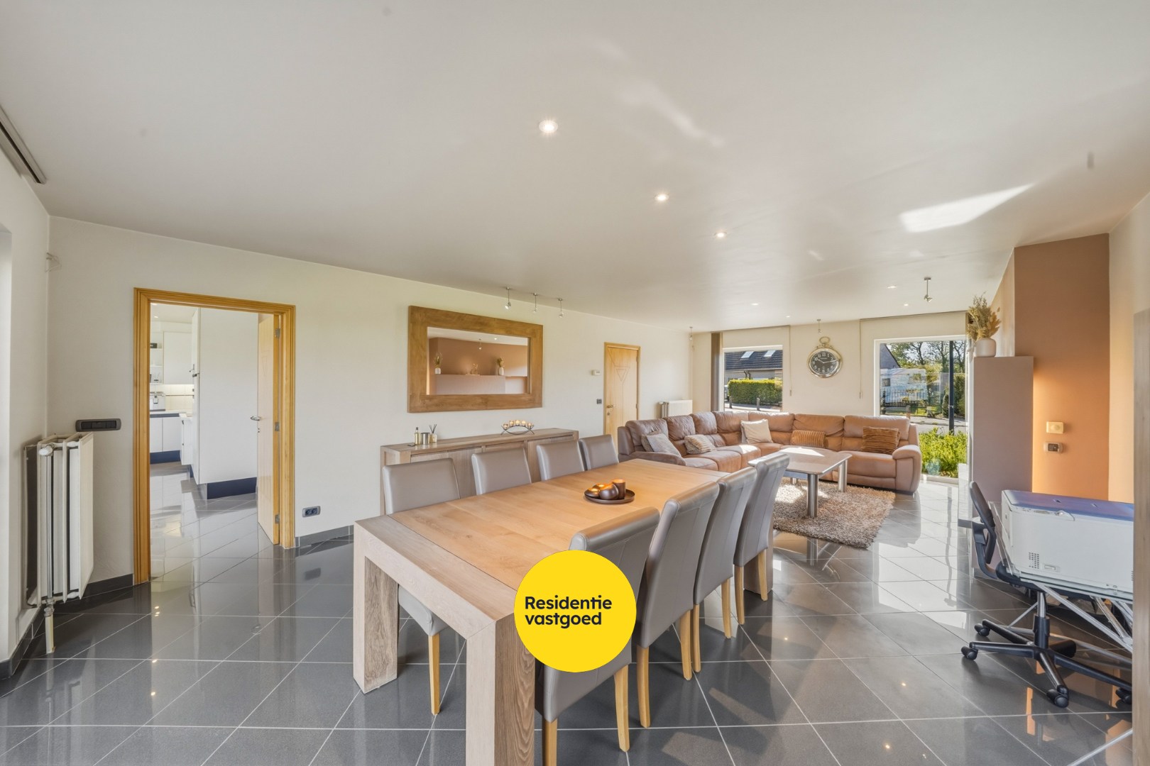 Ruime alleenstaande woning nabij zee en strand! 
