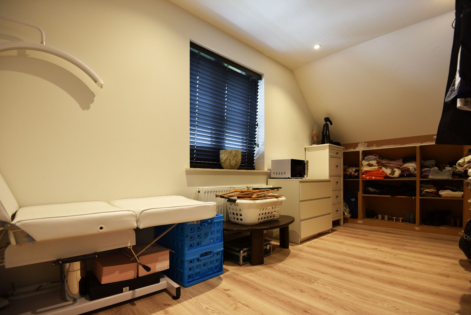 Recente woning met 3 slpks en tuin te Adegem 