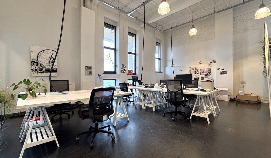 Budgetvriendelijke kantoren te huur aan luchthaven in Deurne