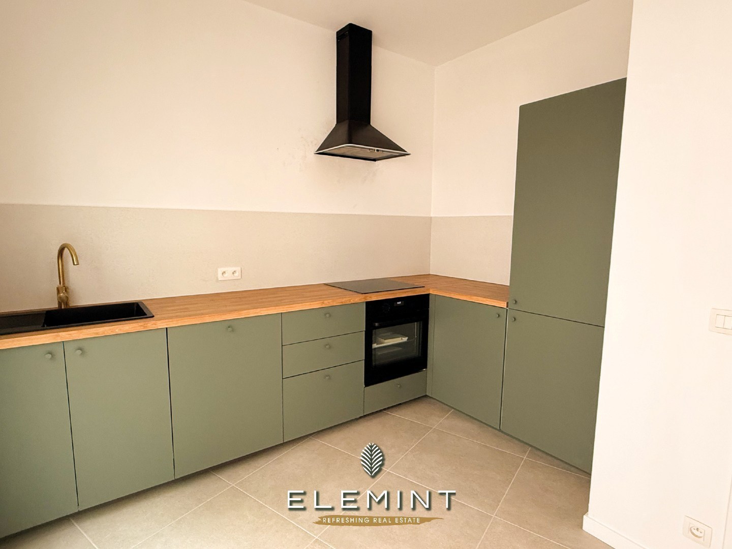 Instapklaar &amp; energiezuinig wonen met warmtepomp en fietsenberging in Kortrijk 