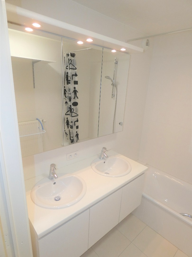 Centraal gelegen 1-slaapkamer appartement met zonnig terras, Torhout 