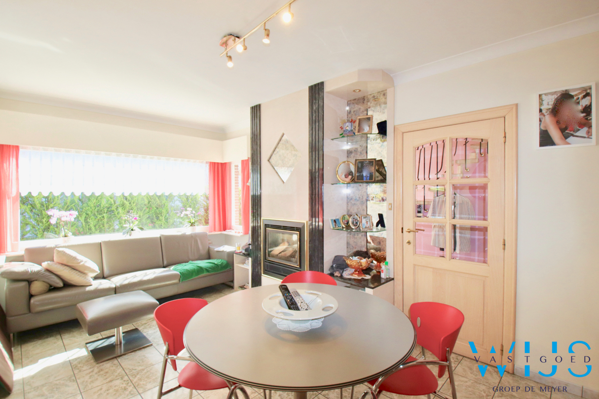 Stevig woonhuis op een prachtig perceel te Ertvelde/Oosteeklo 