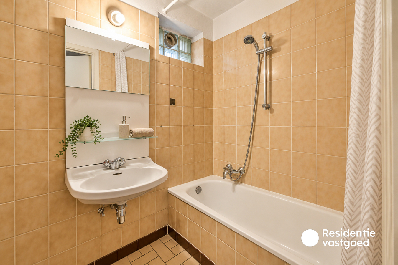 Te koop appartement - Oostkamp