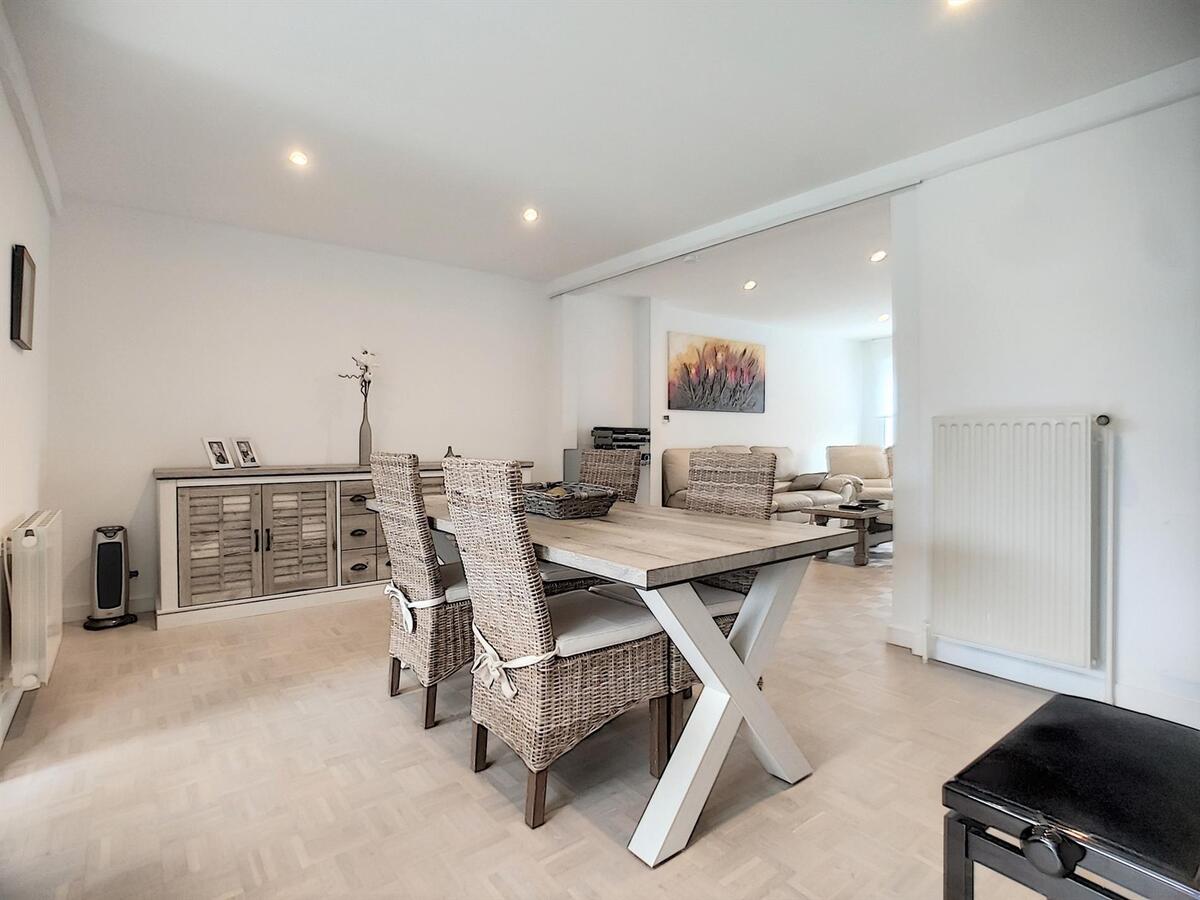 Aangename gezinswoning met tuin, garage &amp; achteruitgang - Heist 