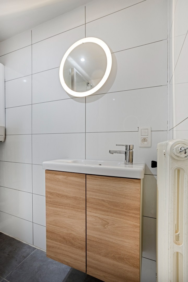 Lichtrijk 2-slaapkamer appartement in hartje Leuven met mooi uitzicht – EPC 239 kWh/m² - bewoonbare opp. 80 m² 