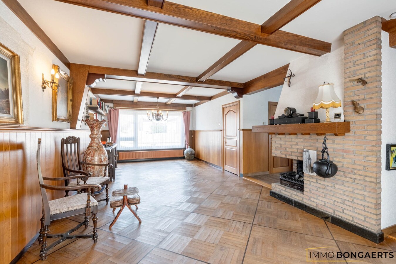 Ruime woning met 3 slaapkamers 