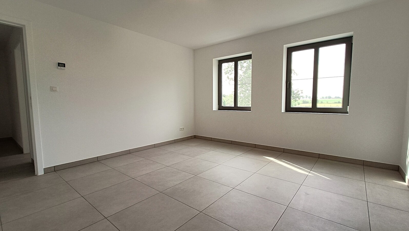 Nieuwbouw woning met tuin, terras en 3 slaapkamers 