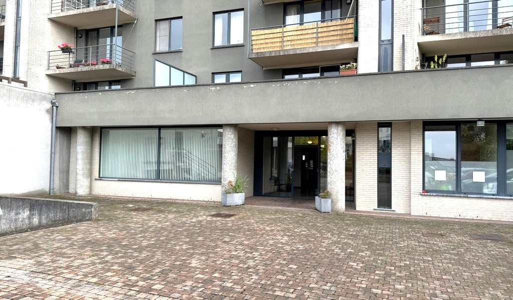 Rustig gelegen kantoren te huur vlakbij centrum Gent