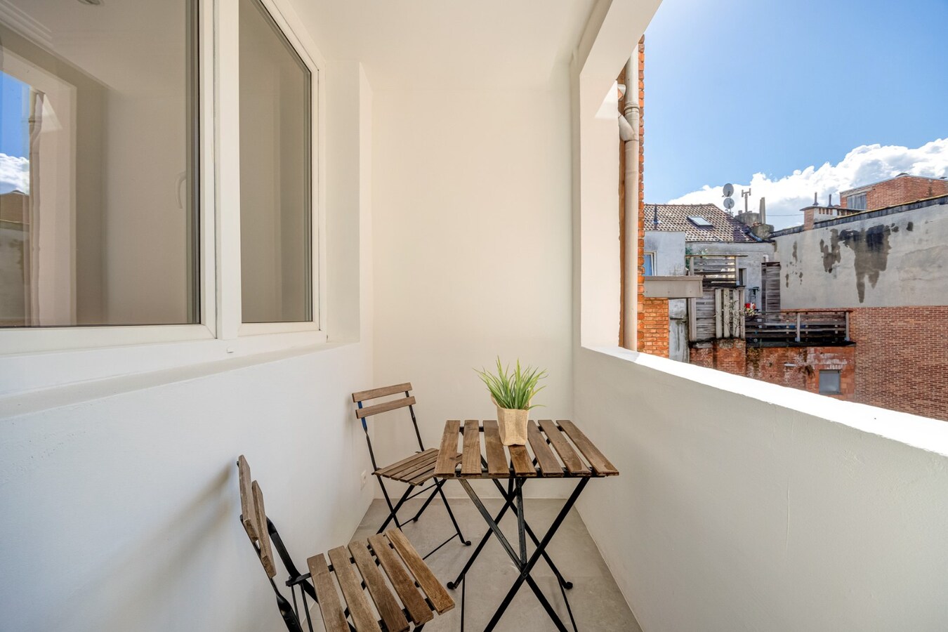 Gerenoveerd 1-slpk appt. met terras te Antwerpen! 