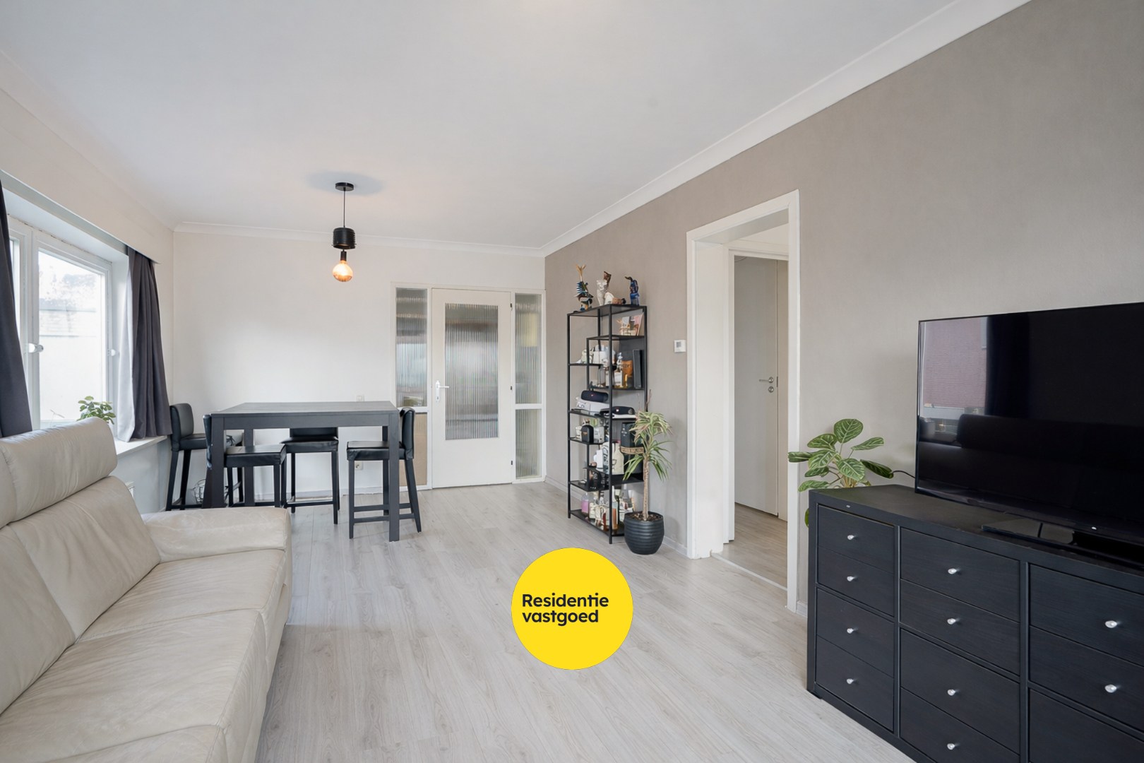 Gelijkvloers appartement met grote tuin (573 m²) in Sint-Andries 