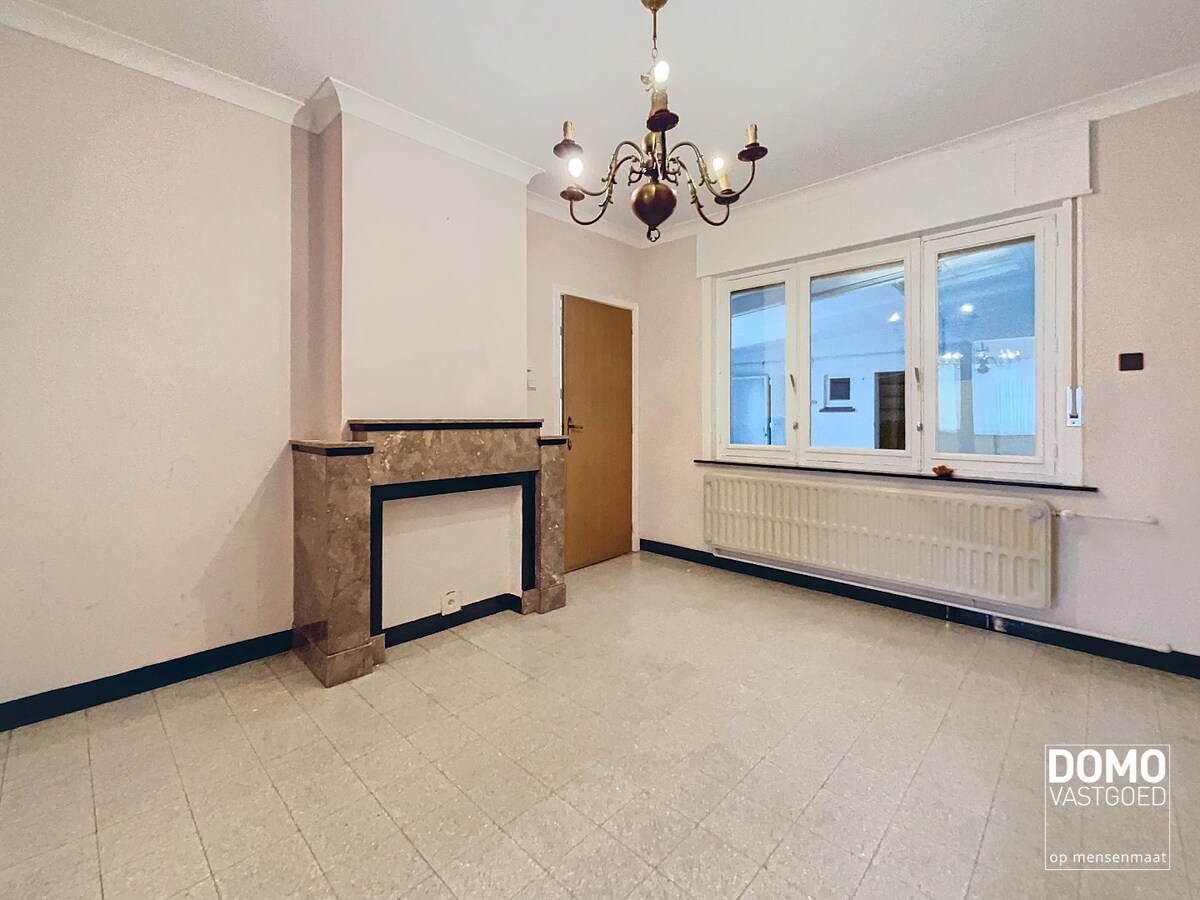 RUIME WONING MET GARAGE, TUIN &amp; 3 SLAAPKAMERS TE ALKEN 