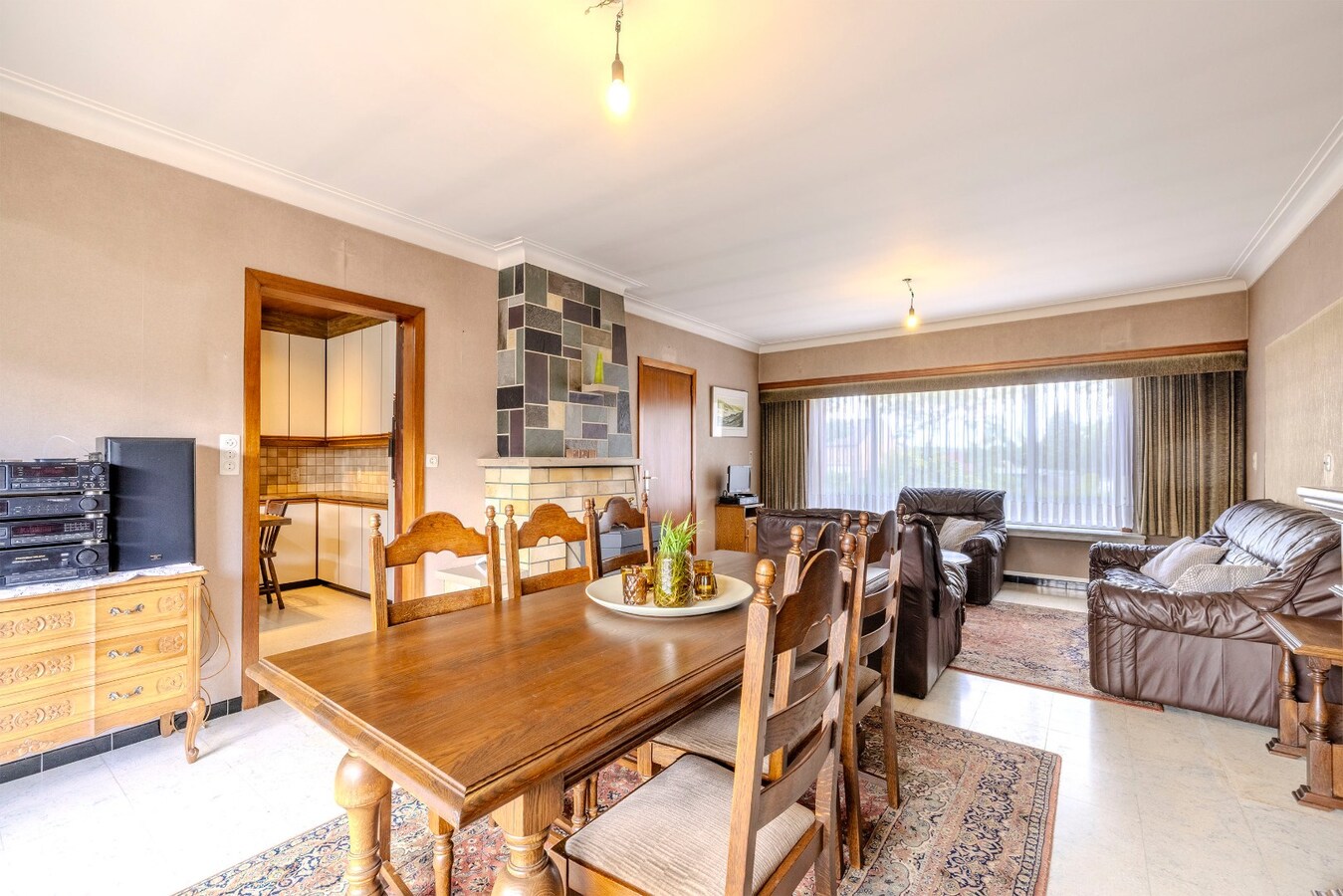 Ruime gezinswoning met 4 slpks op 568 m² 