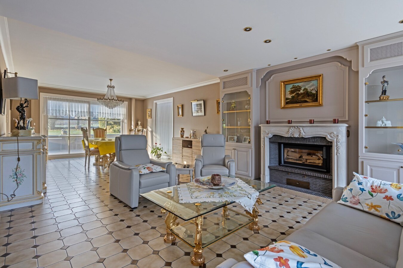 Prachtige villa op toplocatie in uitstekende staat van onderhoud 