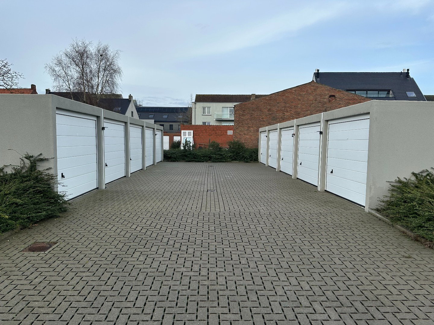 Garage te huur, gunstige ligging, Aartrijke 