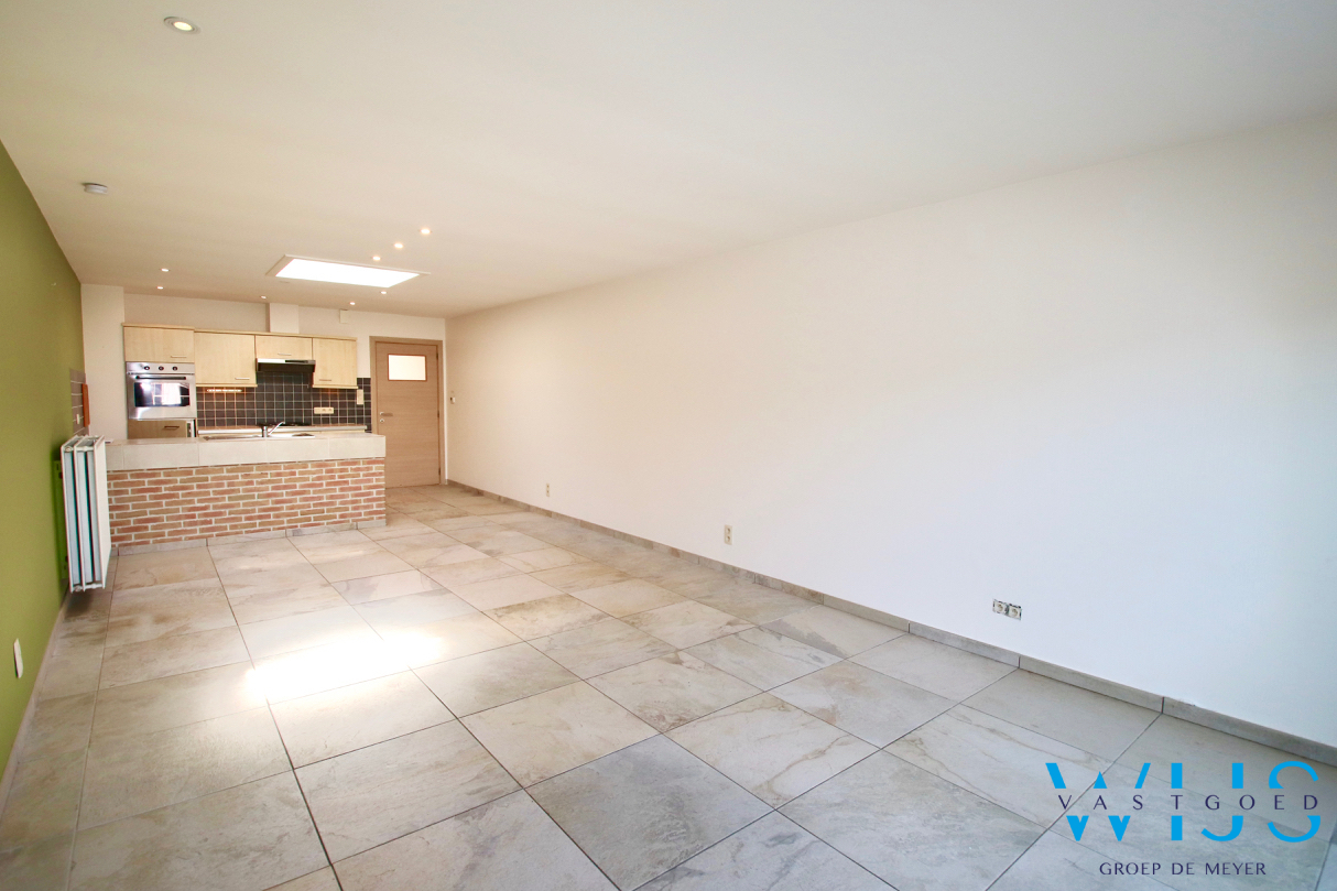 Instapklare en leuke gezinswoning in hartje EEKLO ! 