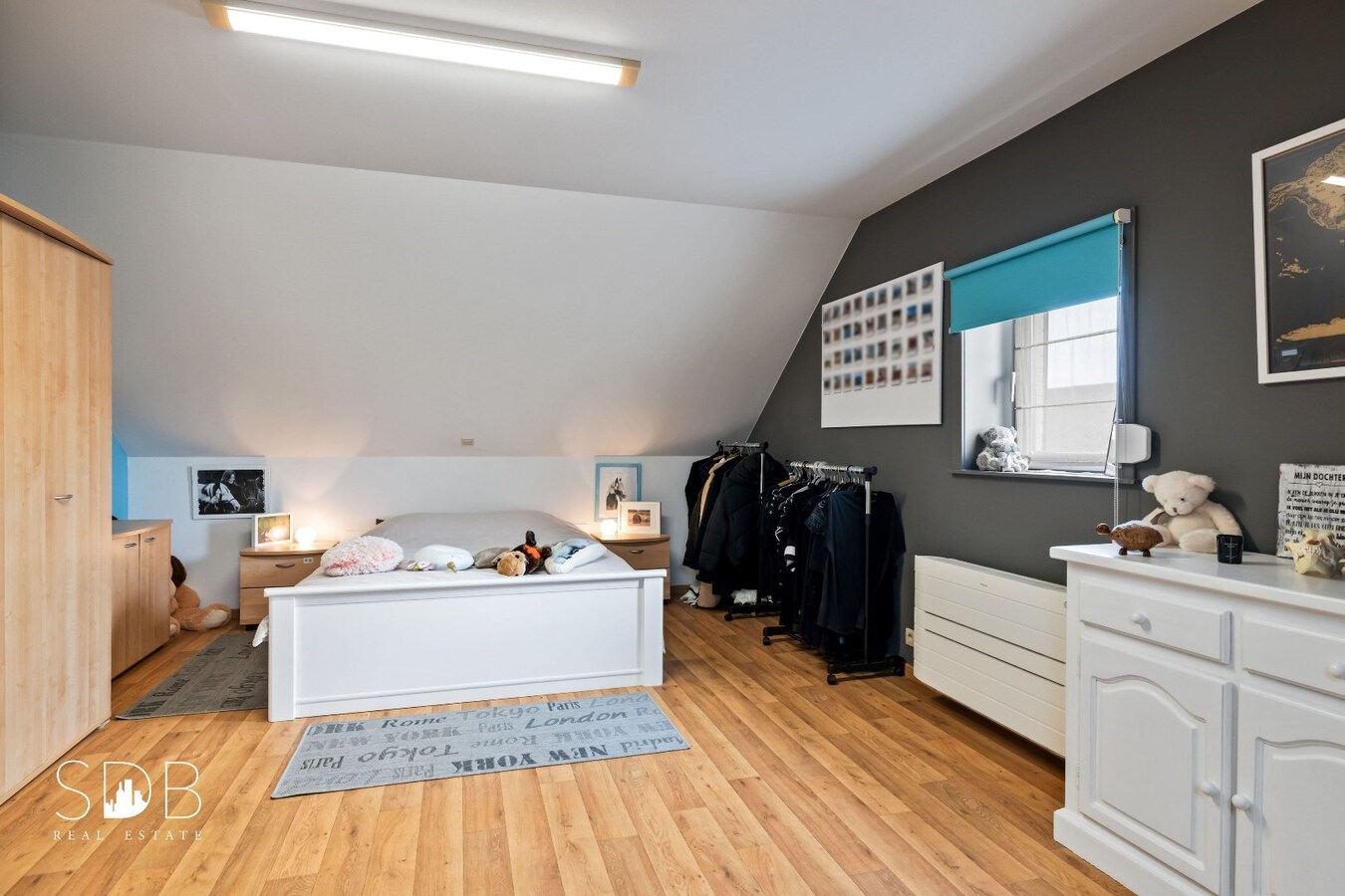 Hedendaagse woning inclusief paardenaccommodatie en graslanden op 4,22ha 