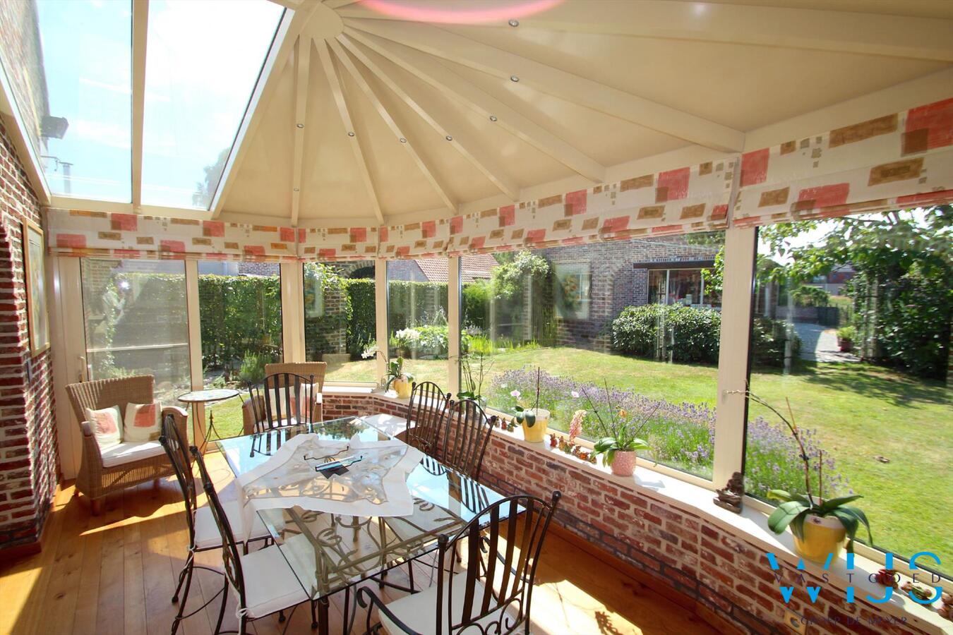 Ruime, tot in de puntjes onderhouden woning in de Katte ! 