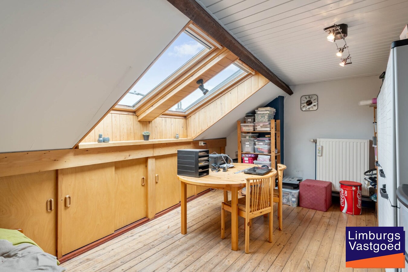 Instapklare stadswoning, 2(3) slpk, met zuidgerichte tuin 