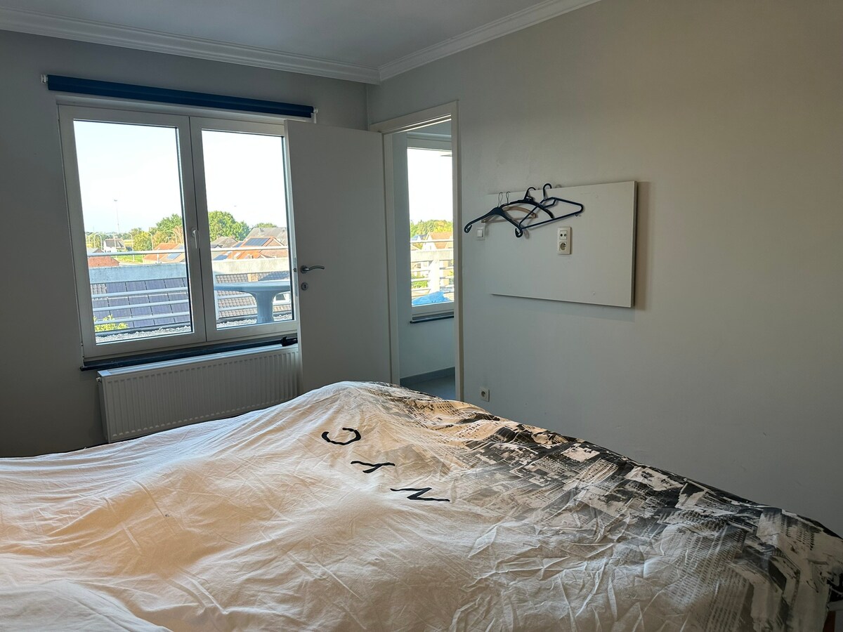 Lichtrijk appartement met 70m² terras 
